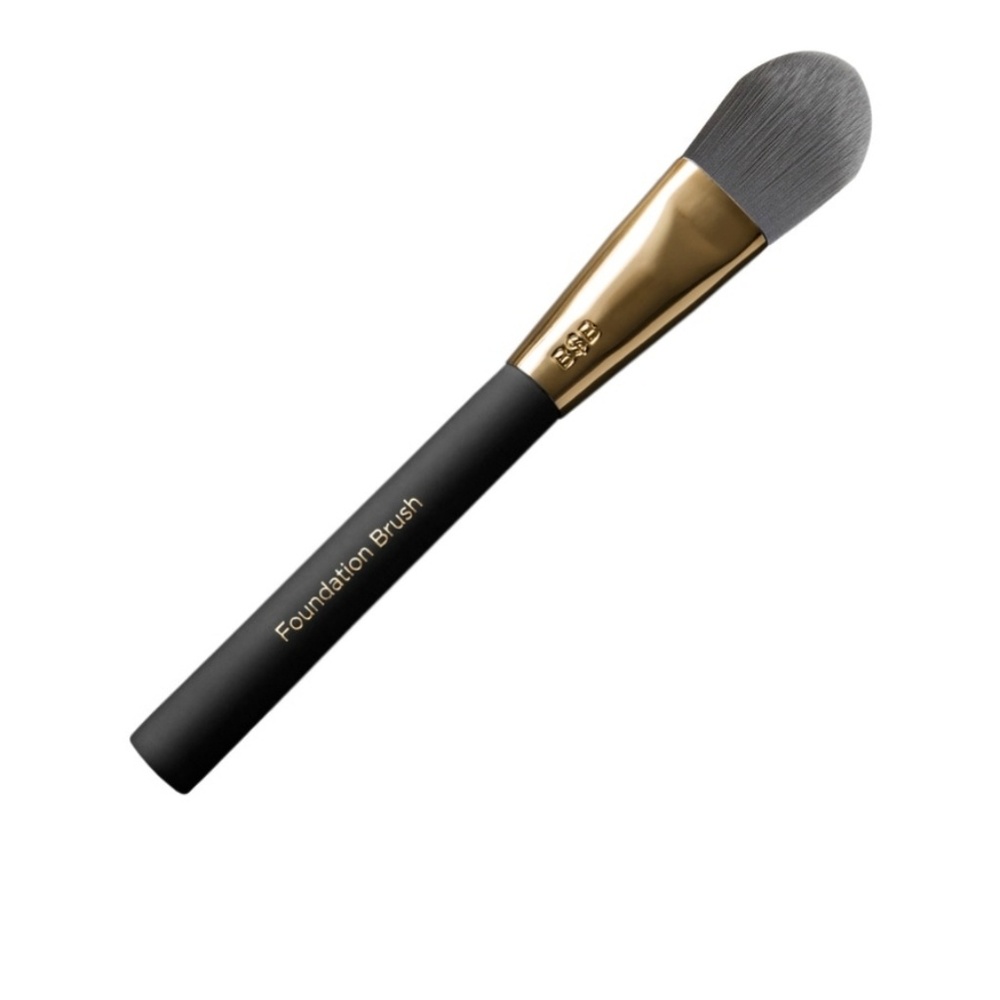 New! Billion Dollar Foundation Brush